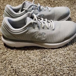Women's Under Armour Charged Escape shoes Size 11